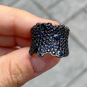 Pave Blue sapphire ring in oxidized silver